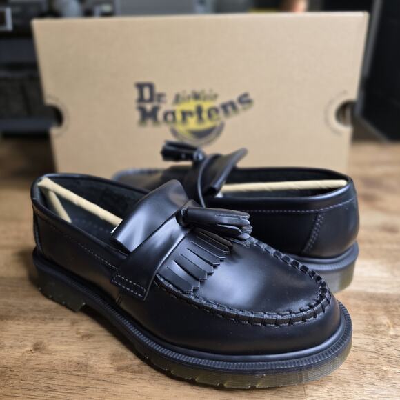 Dr. Martens Adrian Tassel Loafers Women’s US 6 Black Polished Leather NWT - Picture 3 of 11